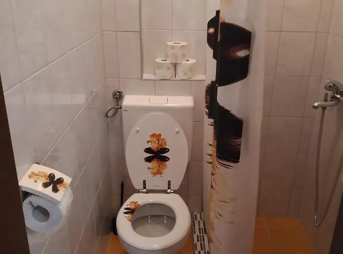 Blaca 4899e 公寓 *